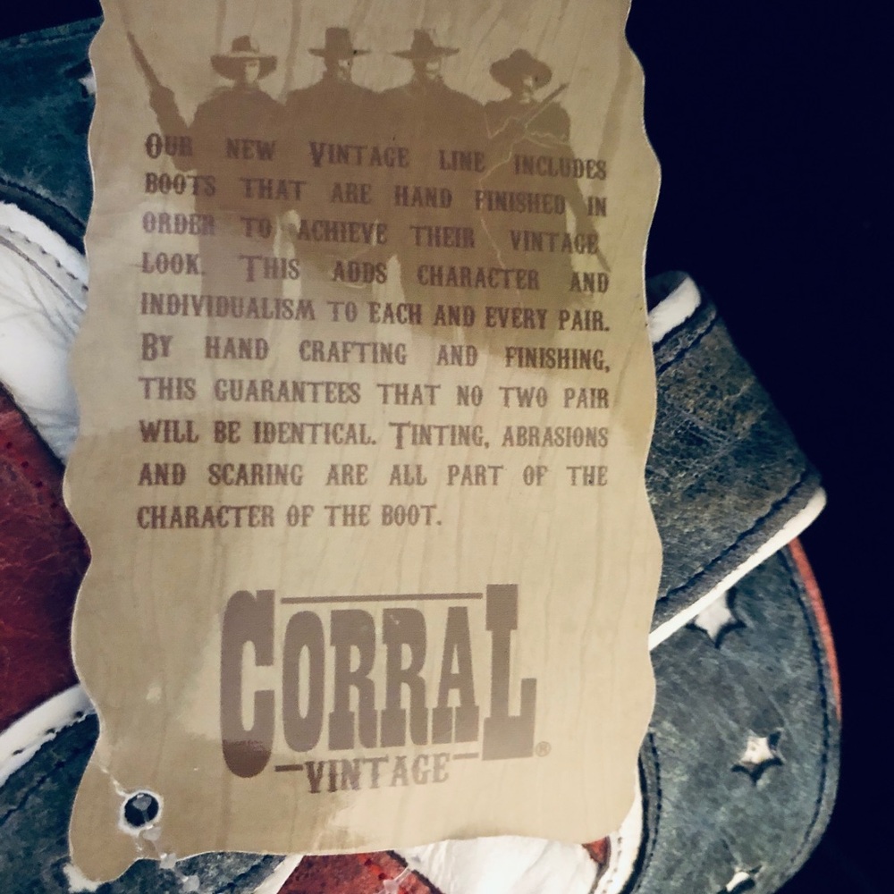 Corral Vintage American Flag Cowboy Boots - Picture 11 of 11